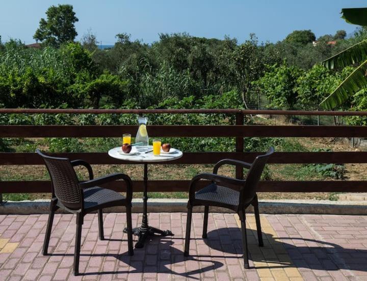 Nikis Apartments Kisamos Dhrapaniás Екстериор снимка